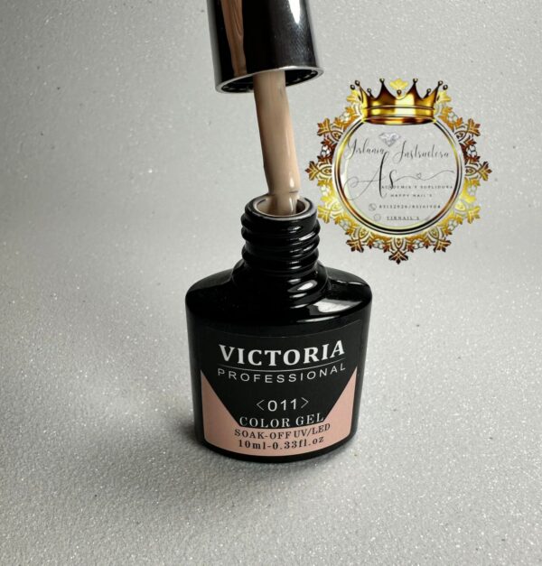 Esmalte Victoria 011